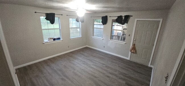 Building Photo - 25551 Brushy Creek Dr