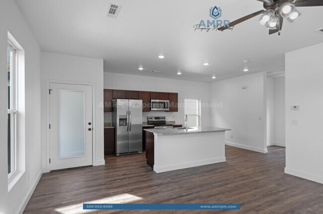 Building Photo - New Beginnings Start with AMRR: Spacious 3-Bedroom Home in Bentonville, AR!