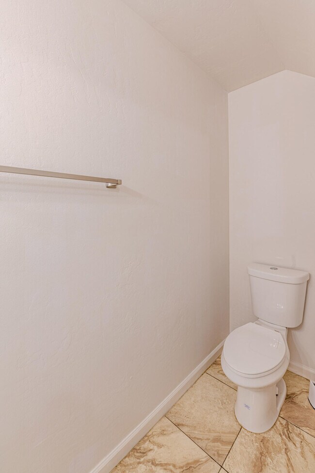 Building Photo - 9605 Weems Ave SW