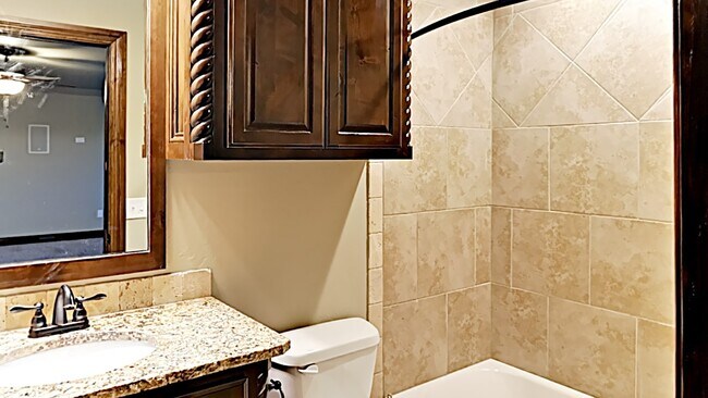 Building Photo - 4 Bedroom home in Rose Creek - DEER CREEK SCHOOLS