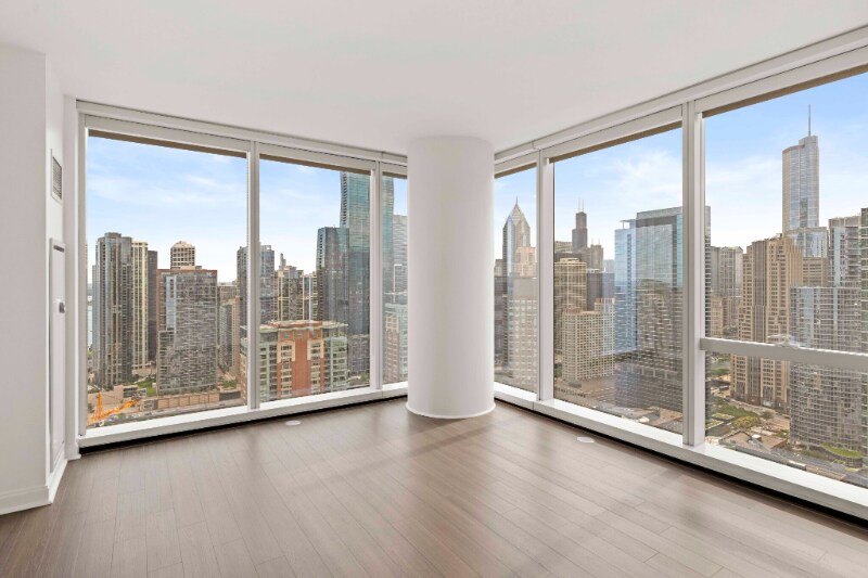 Building Photo - 465 E Illinois St