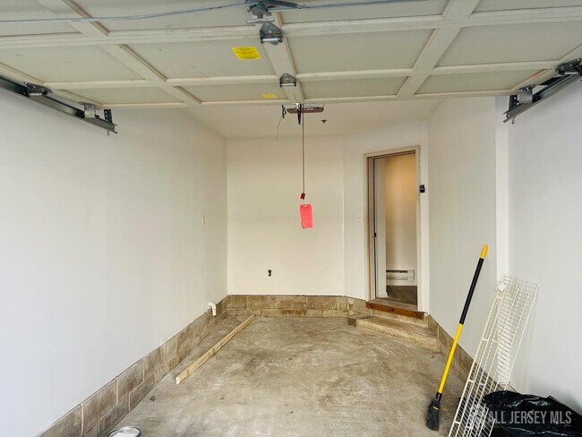 Building Photo - 41 Prestwick Way