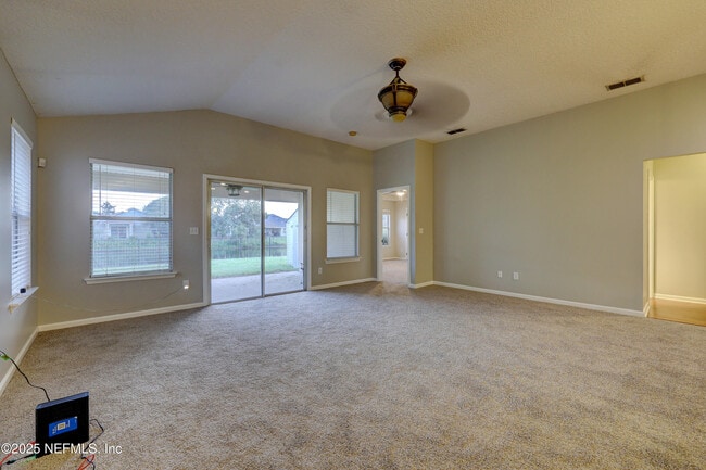 Building Photo - 3382 Chapel Ct