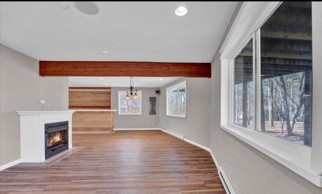 Building Photo - 118 Caedman Dr
