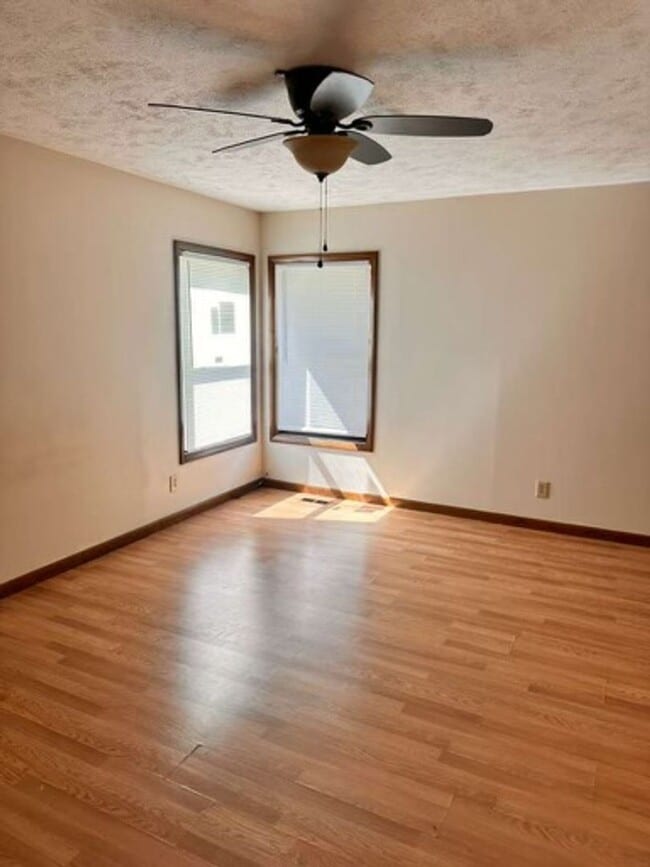 Building Photo - 3 BED 2 BATH IN PRIME AREA FAYETTEVILLE NC