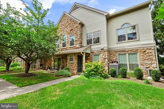 Building Photo - 510 Remington Ct