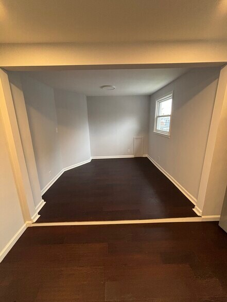 Building Photo - 77 Highland Ave