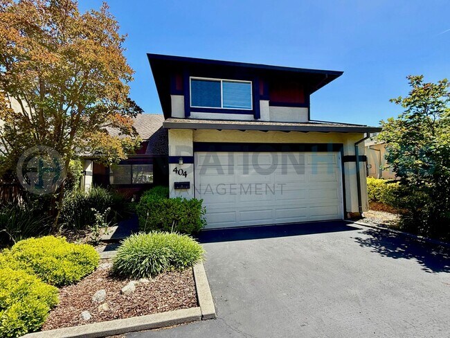 Building Photo - Renovated San Marin Townhouse | loft, A/C & 2-Car Garage - FOUNDATION
