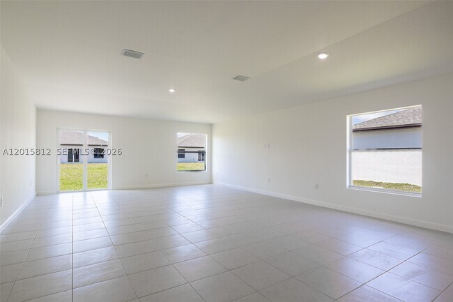 Building Photo - 17564 SW 285th St