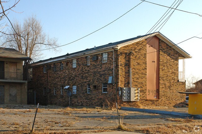 Building Photo - 3409 Shagbark Rd