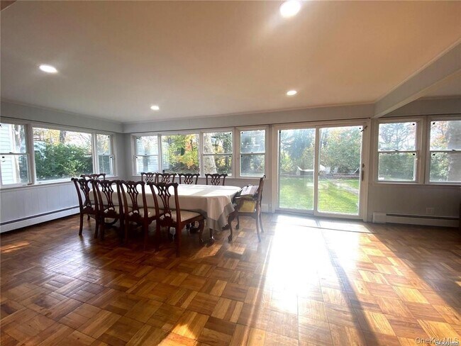Building Photo - 60 Grist Mill Ln