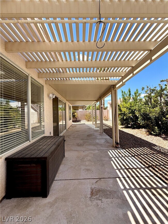 Building Photo - 322 Turtle Peak Ave