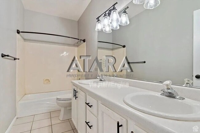 Building Photo - 154 W 1100 N