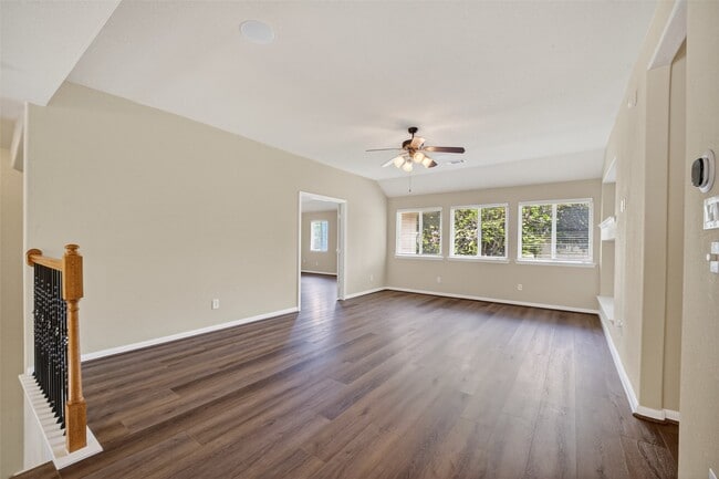 Building Photo - 6826 Sorrelwood Ln