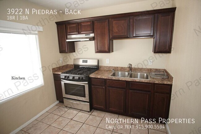 Building Photo - 3922 N Piedras-Back