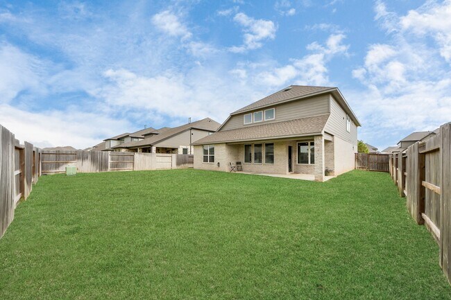 Building Photo - 1548 Dawn Hbr Dr