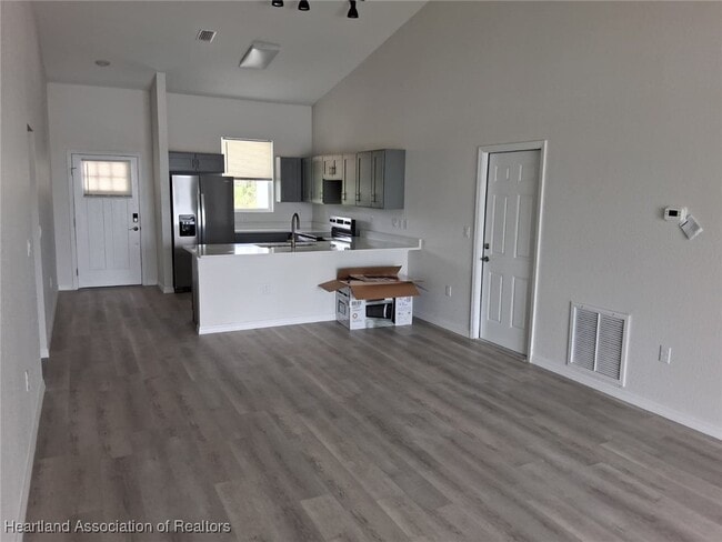 Building Photo - 7030 San Benito Dr