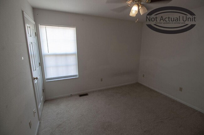 Building Photo - 1413 N Frideriki Dr