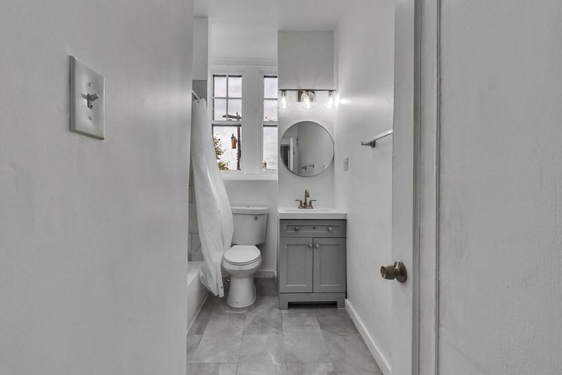 Building Photo - 3221 The Alameda