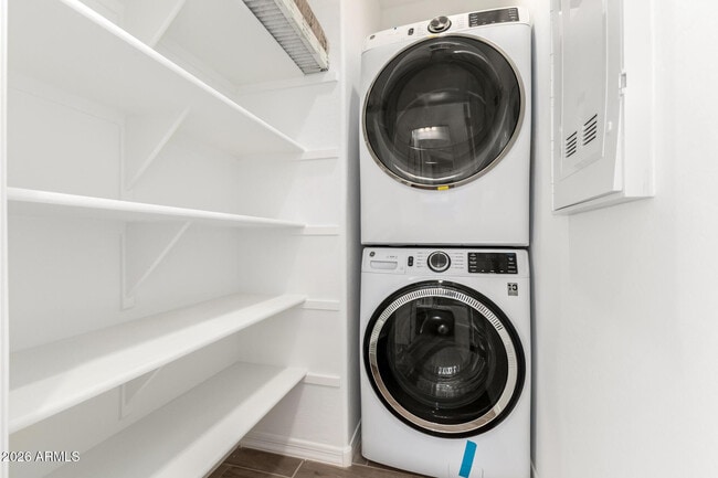 Building Photo - 3731 N 99th Dr