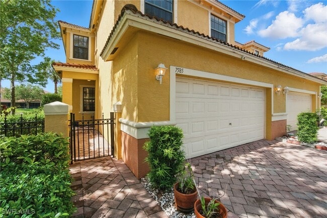 Building Photo - 7585 Bristol Cir