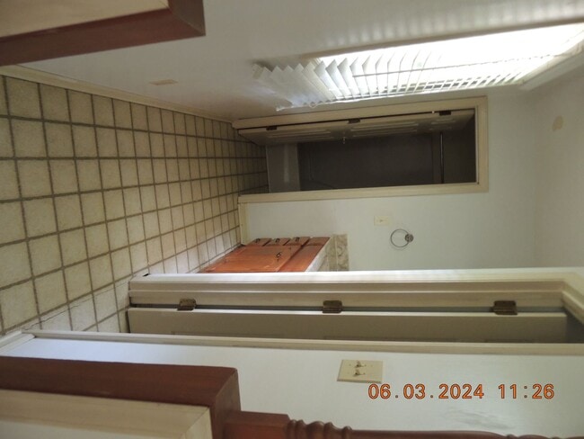 Building Photo - 102 Epworth Dr