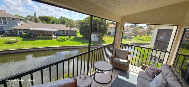 Building Photo - 9598 Halyards Ct
