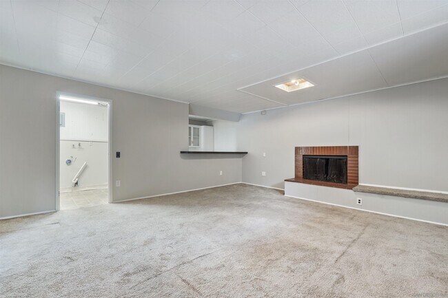 Building Photo - 6734 Barnhurst Dr