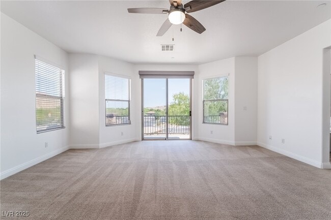 Building Photo - 9592 Staff Ln