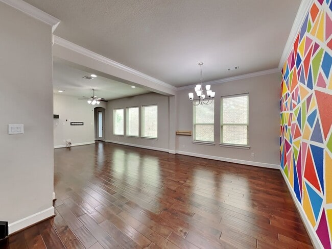Building Photo - Breathtaking 4-bedroom home in the highly ...