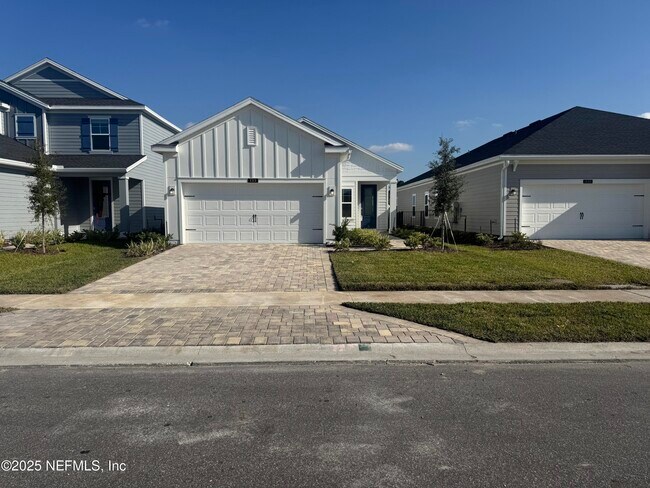 Building Photo - 113 Pentwater Rd