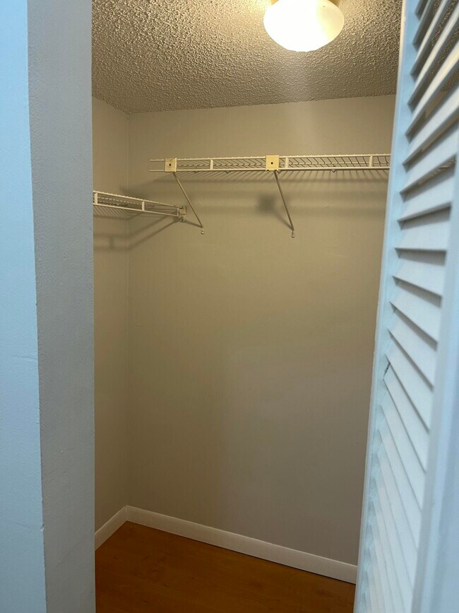 Building Photo - 7173 Orange Dr