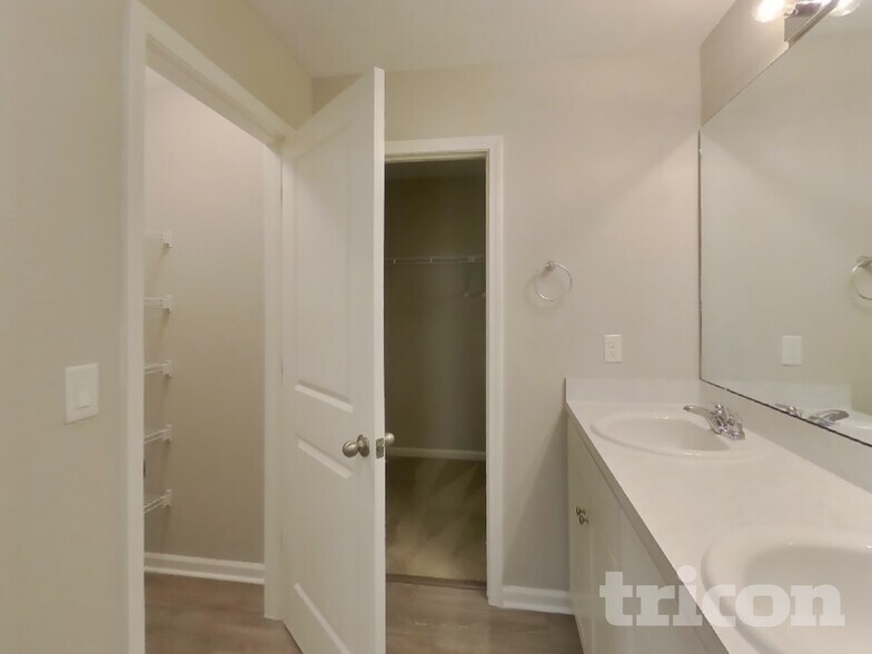 Building Photo - 11309 John Rutledge Pl