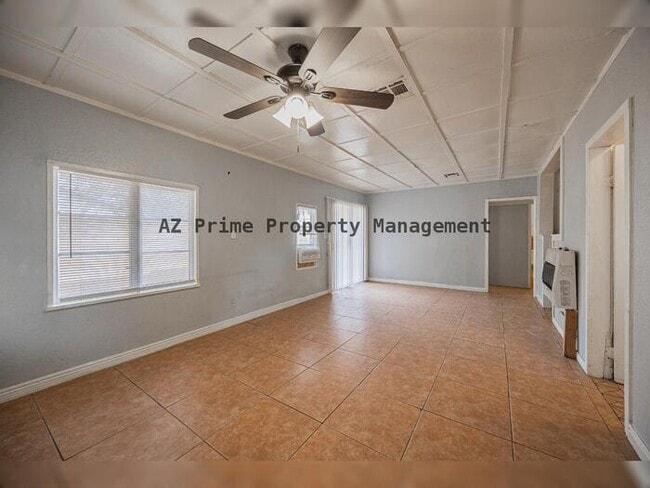 Building Photo - 7513 N 61st Ave