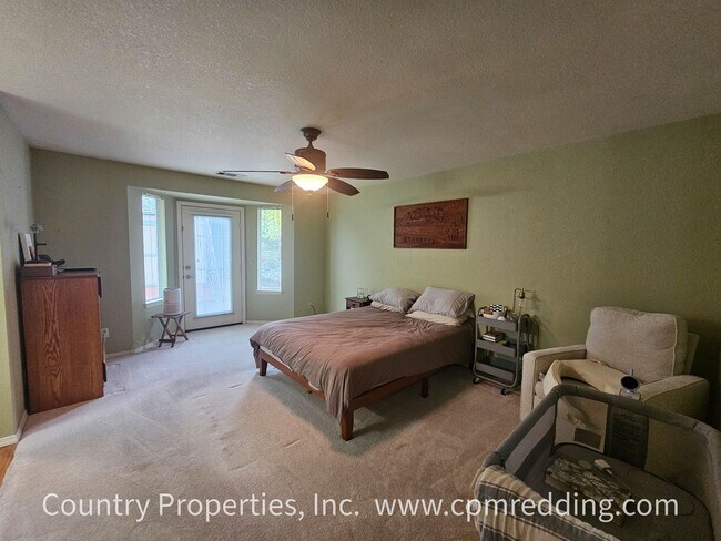 Building Photo - Spacious 4-Bedroom Home in Mary Lake Neighborhood Available January 15th!