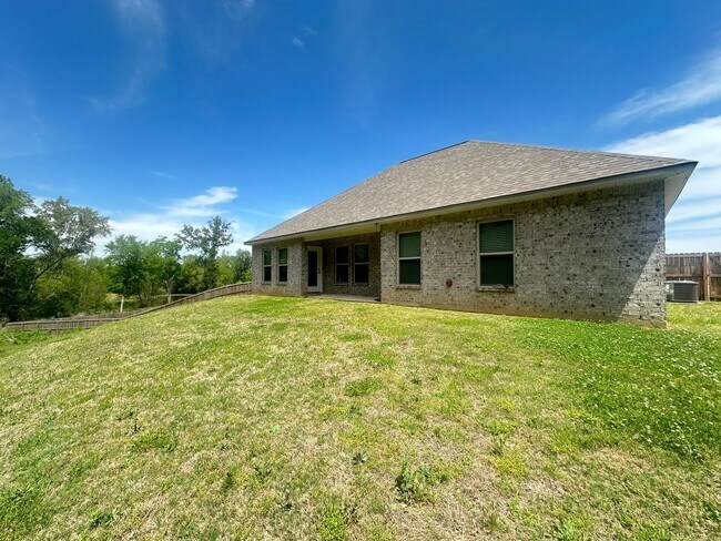 Building Photo - TRINITY BLUFF-BUILT IN 2023-NORTH SHREVEPORT-BLANCHARD
