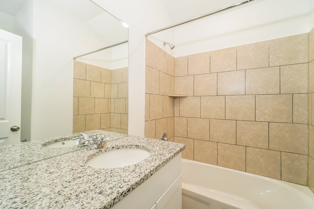 Building Photo - 2464 Vesper Bnd