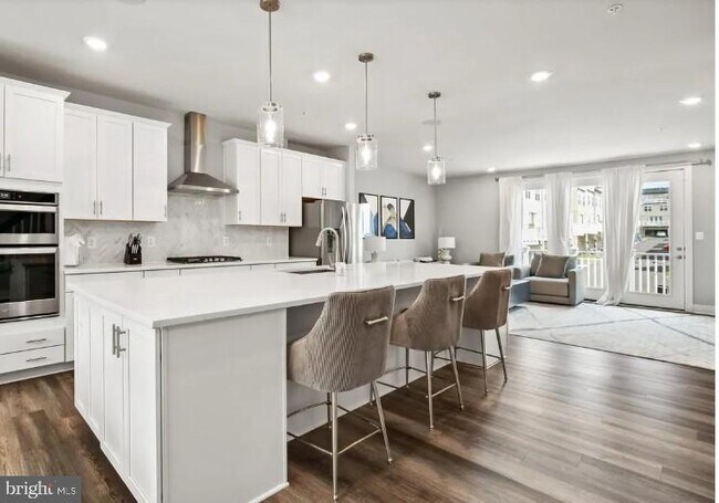 Building Photo - 167 Klee Alley