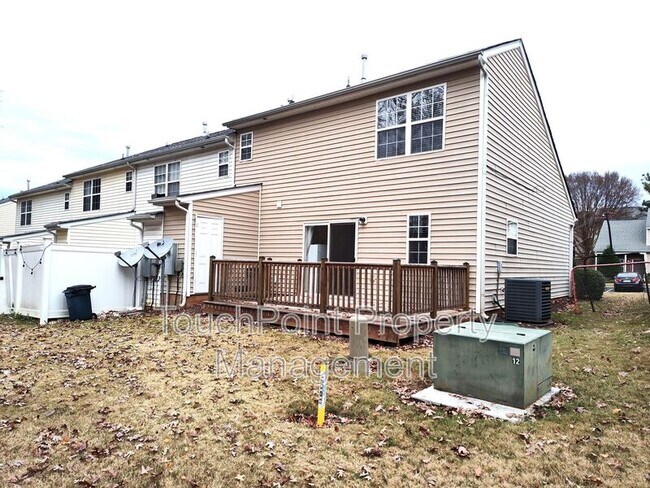 Building Photo - 7383 Sun Dance Dr