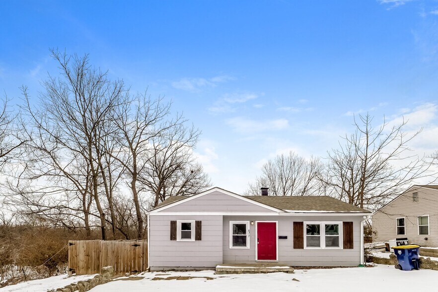 Building Photo - 8317 Olive St