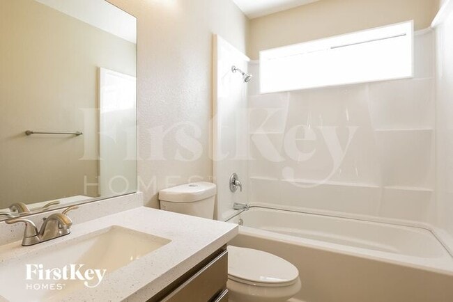 Building Photo - 6721 Rancho Santa Fe Dr
