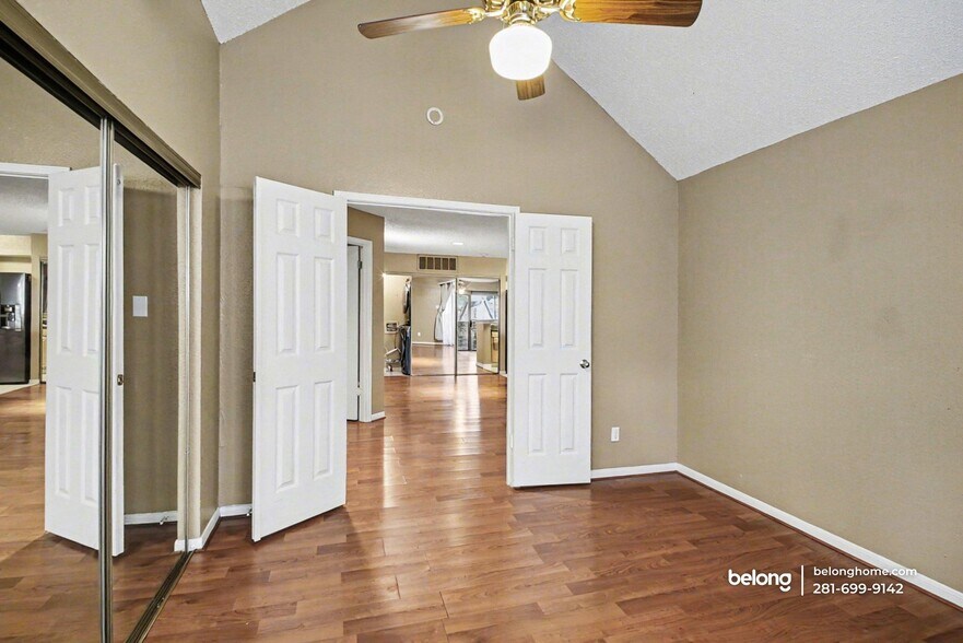 Building Photo - 2300 Old Spanish Trl