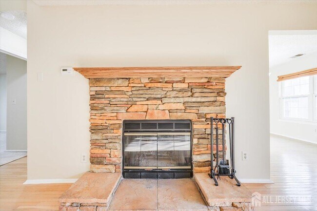 Building Photo - 54 Tanglewood Ct