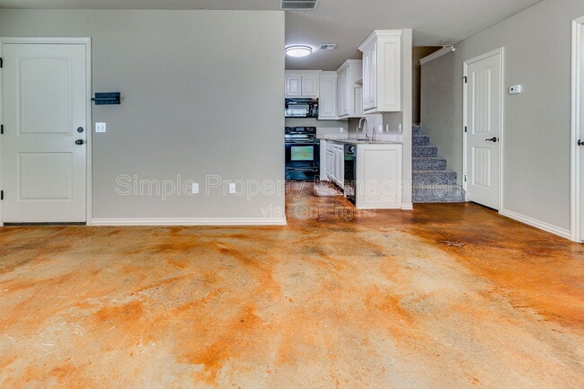 Building Photo - 14991 1st St