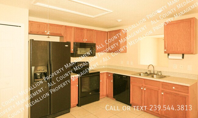 Building Photo - 5124 30th St SW