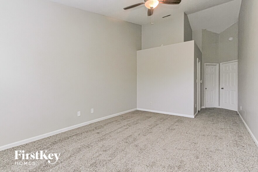 Building Photo - 5311 Thompson Park Blvd