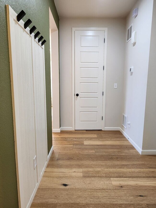 Building Photo - Sterling Ranch Home available for move in ...
