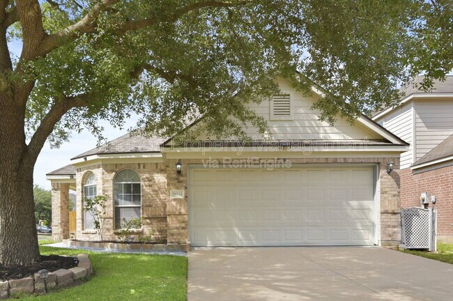 Building Photo - 18534 Burgundy Sky Way
