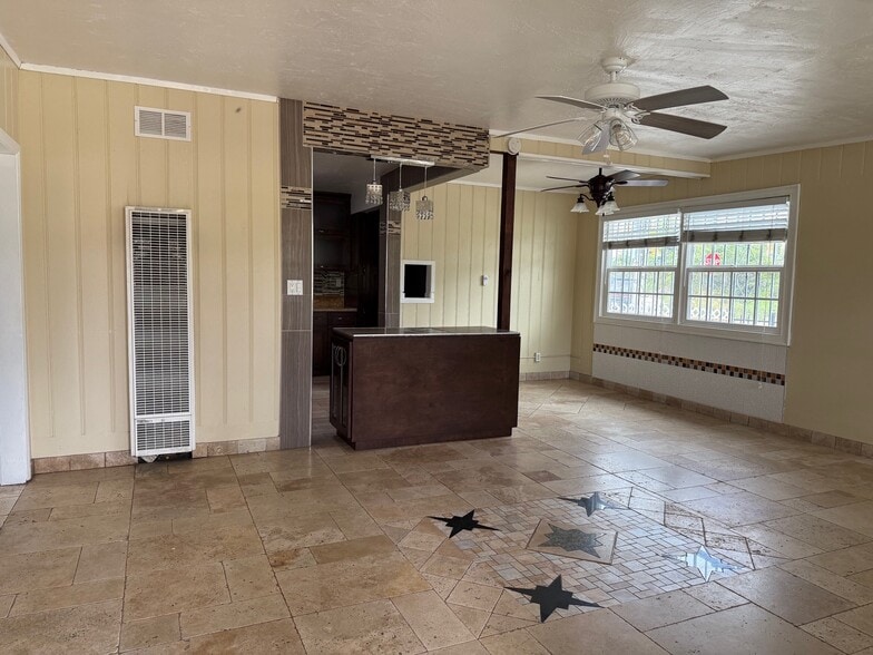 Building Photo - 4048 52nd St