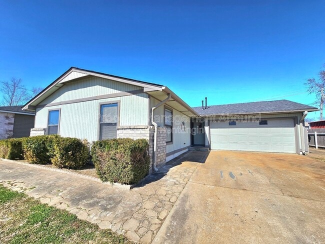 Building Photo - 924 Cowell St